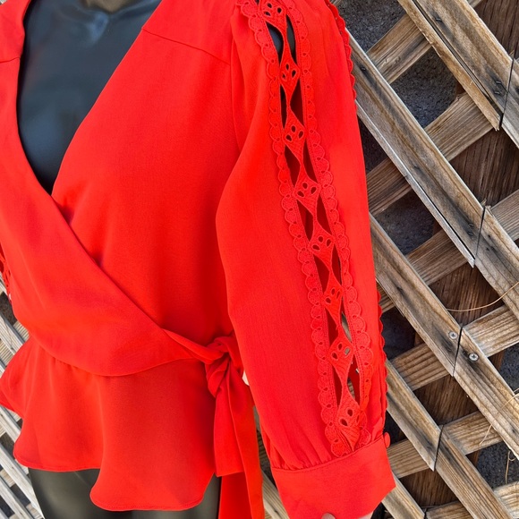 Milk &Honey V-Neck front Blouse - Picture 9 of 10